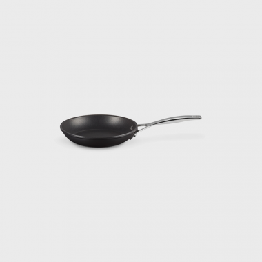 Padella bassa manico lungo  20cm